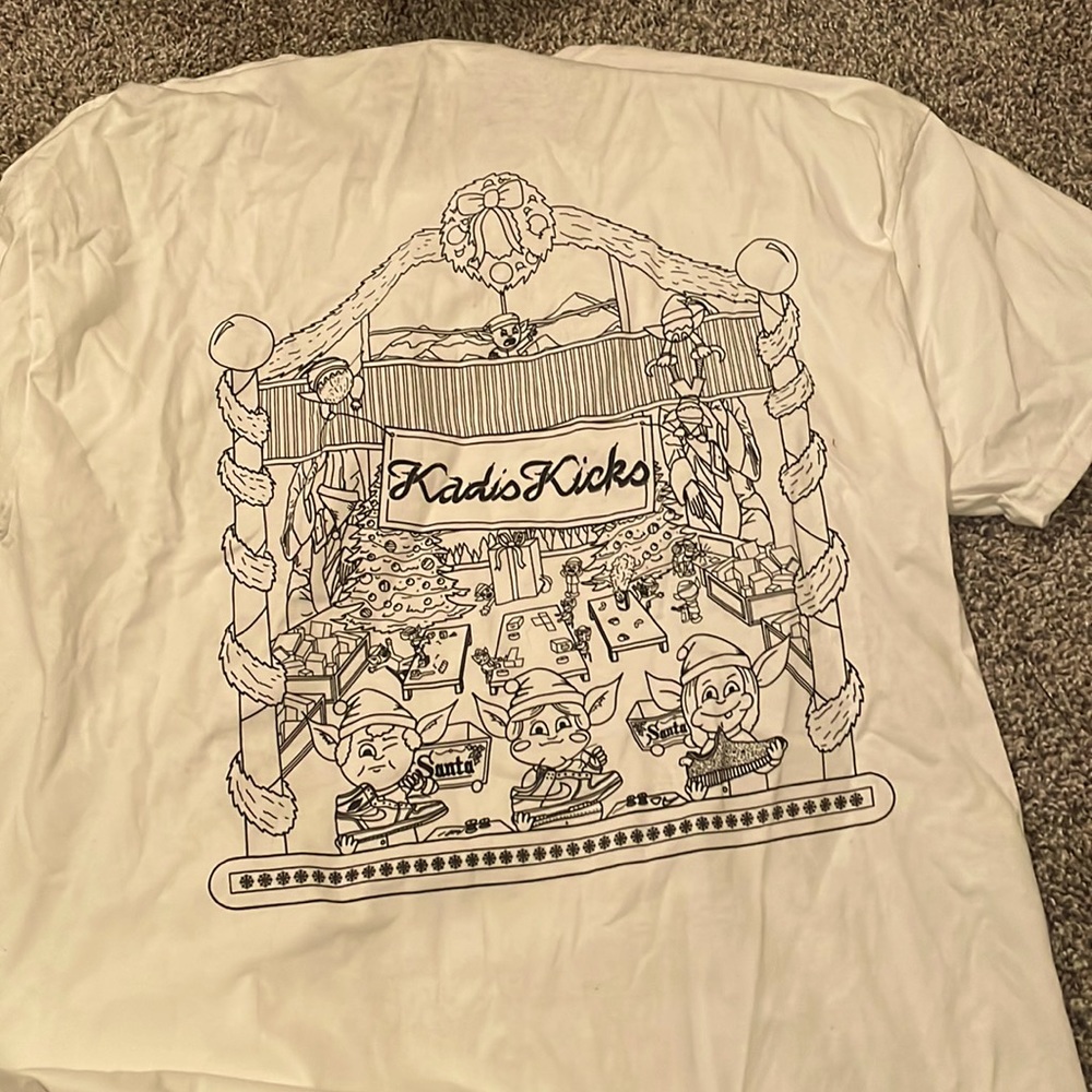 Kadis kicks size large shirt never worn